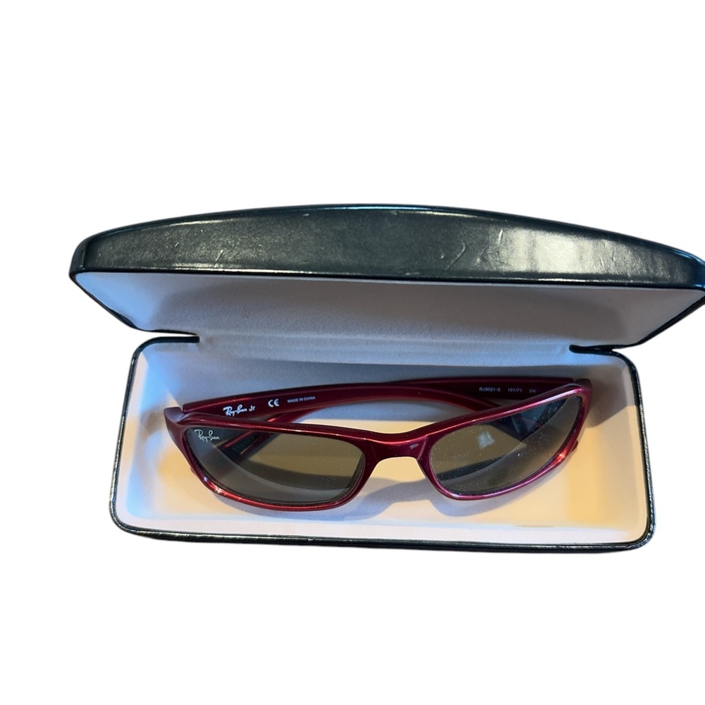 RAY BAN Red Mini Sunglasses!! - Picture 2 of 4